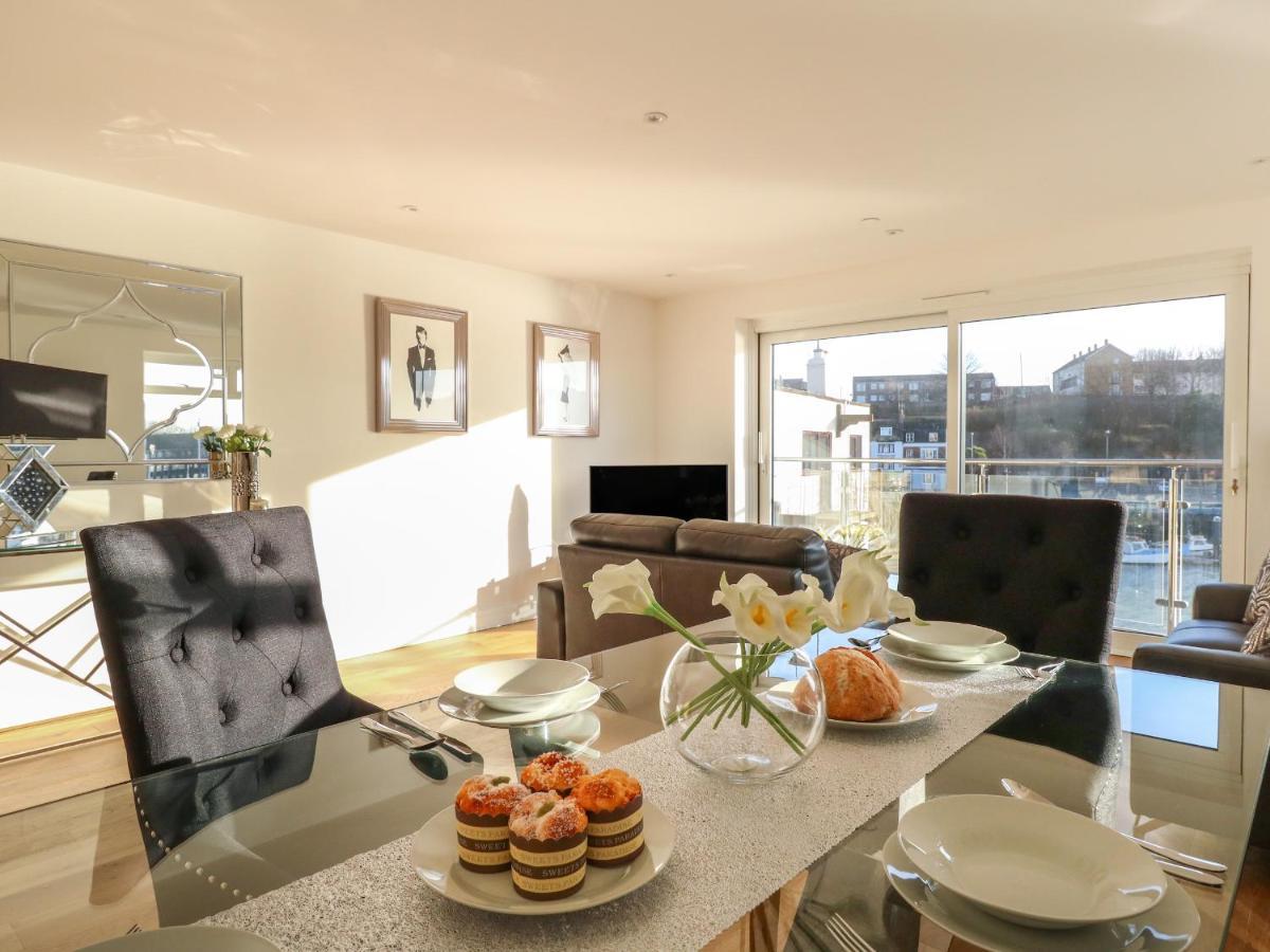 Harbourside Haven Apartment 3 Уеймут Екстериор снимка